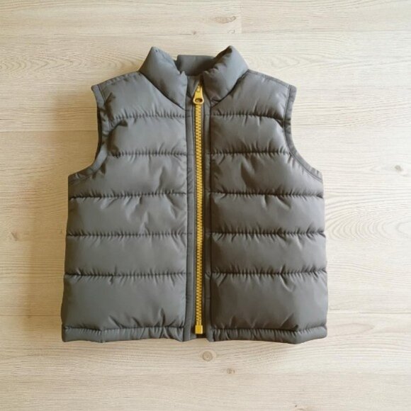 Old Navy Gray Quilted Fleece-Lined Vest 6-12 Months - Picture 2 of 8